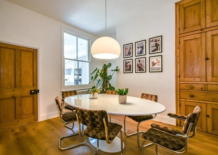 The Buckingham 別荘 *